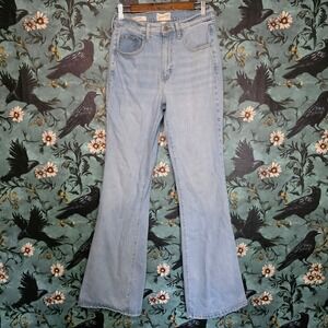 Universal Thread Jeans High Rise Flare Light Wash Denim 70s Boho Bell Bottoms 8L